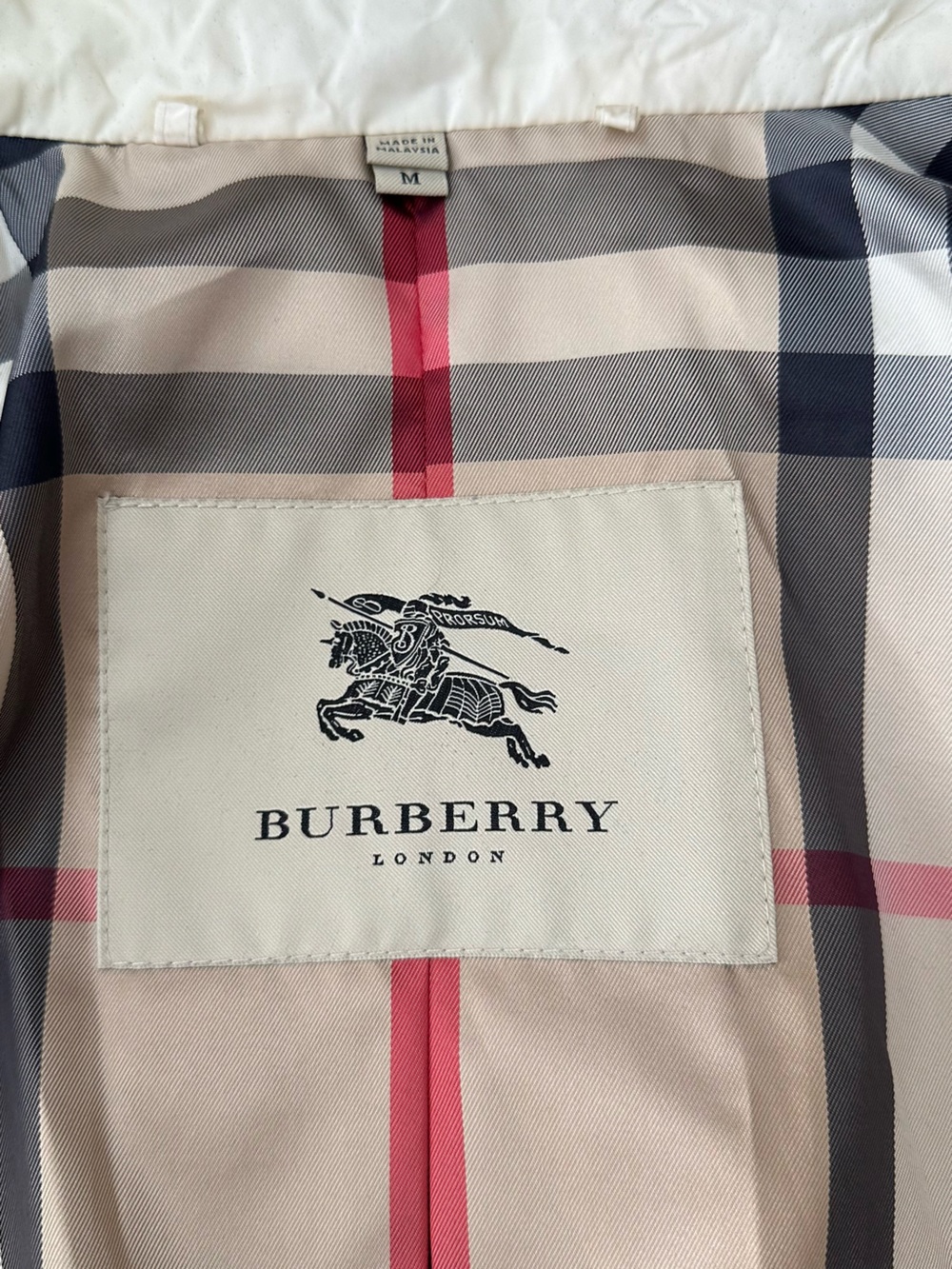 Burberry Ivory/Butter Hooded Lightweight Anorak Jacket - Picture 7 of 16